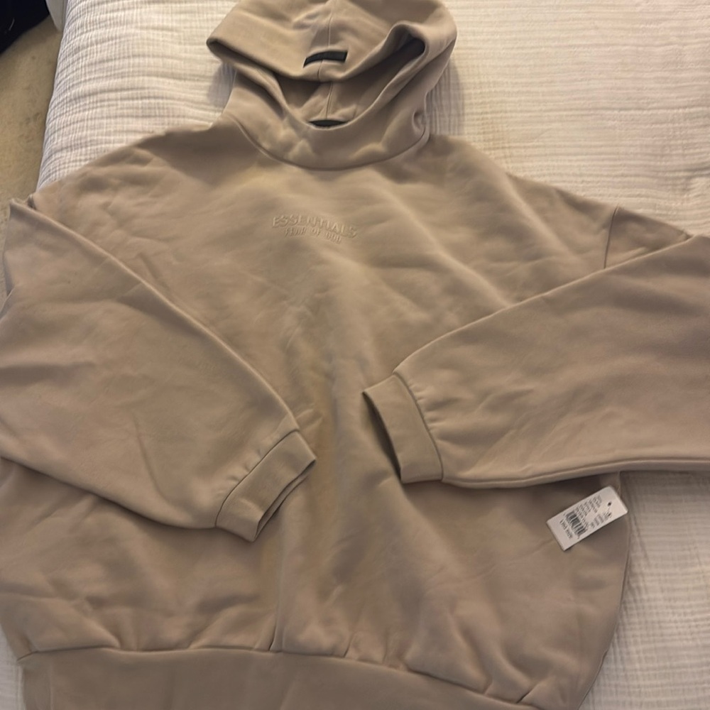 Essentials Fear of God hoodie- NWT